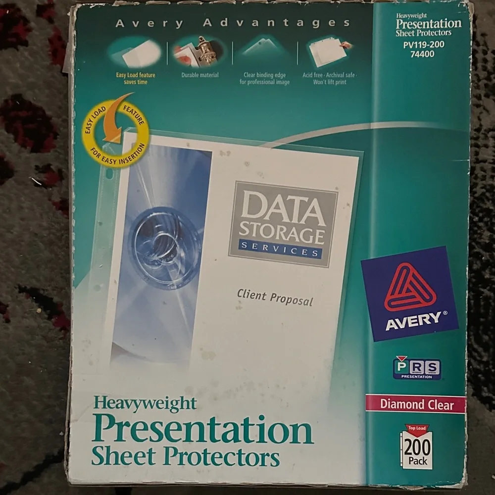 NWT Avery Diamond Clear Presentation Sheet Protectors